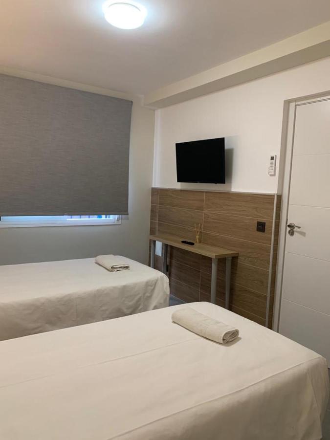 Hostal Acemar Marbella Exterior photo